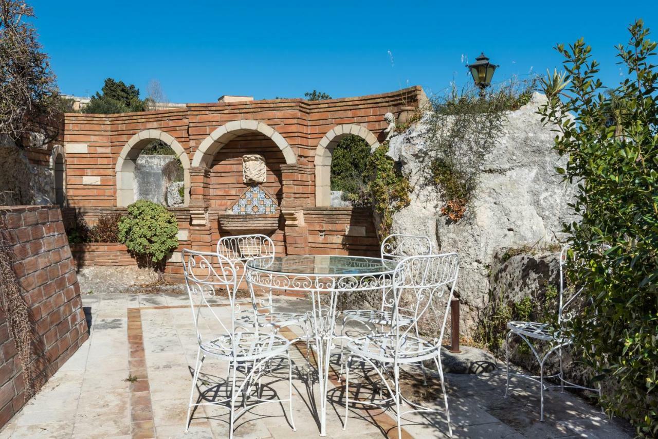 La Latomia Villa Nei Pressi Del Teatro Greco Syracuse Extérieur photo